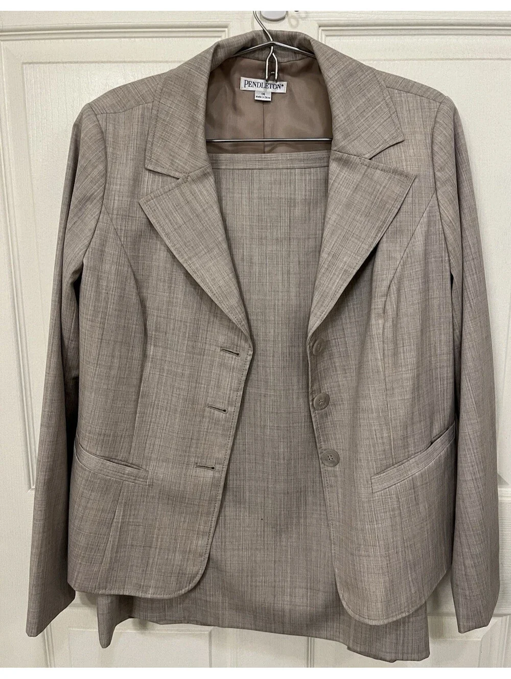 Patagonia Women's Skirt Blazer Suit Set Sz 14 Beige Classic Business Wool Blend